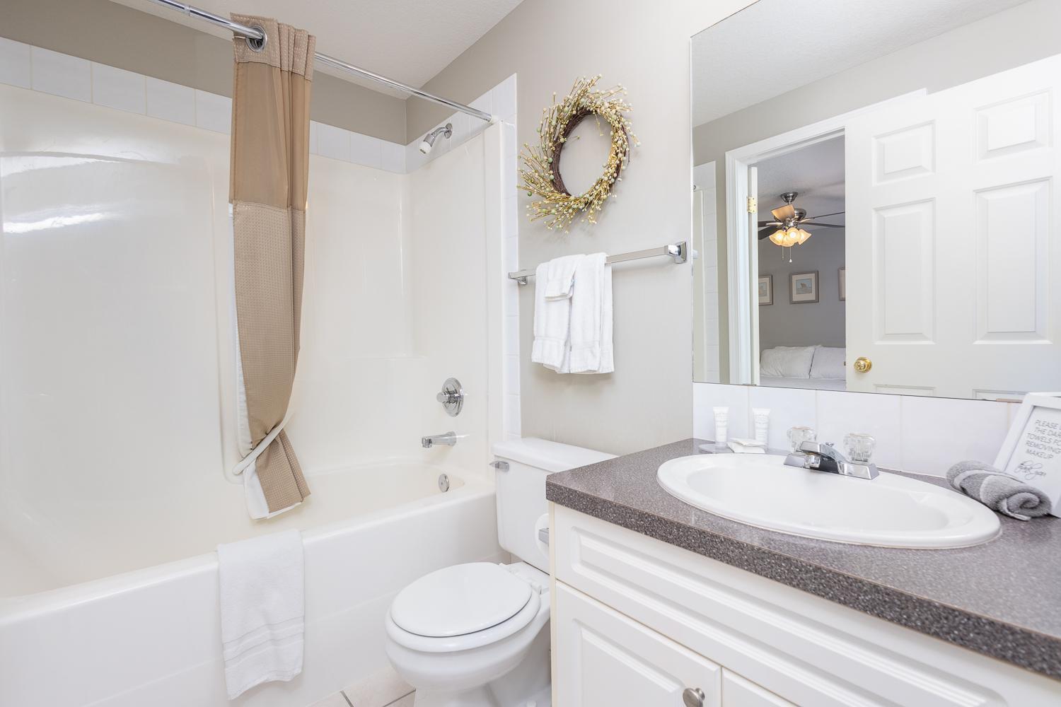 Paradise Canyon Golf Resort - Signature Walkout Condo 380 レスブリッジ エクステリア 写真